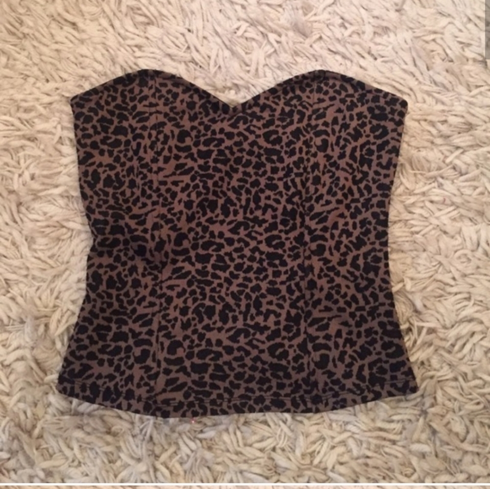 Cheetah Strapless Top